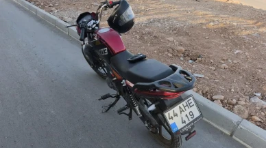 Malatya'daki Trafik Kazasında Motosiklet Sürücüsü Yaralandı