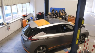 Hibrit ve elektrikli araç eğitimleri ile BUTGEM sektöre nitelikli eleman yetiştiriyor