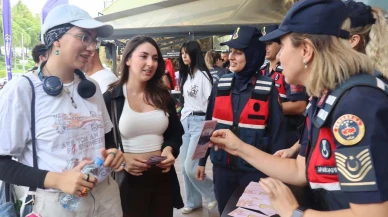 Manisa İl Jandarma Komutanlığı öğrencilere KADES eğitimi verdi