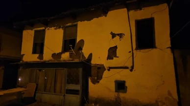 Balıkesir'in Sındırgı ilçesinde 4 büyüklüğünde deprem meydana geldi