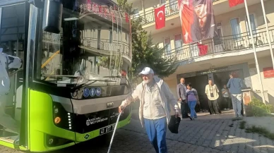 Gölcük'te Çınarlarla Fidanlar Projesi ile Nesiller Buluştu