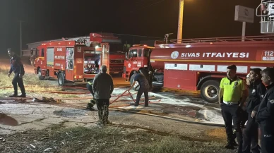 Sivas OSB’deki fabrika yangını itfaiye ekiplerince kontrol altına alındı