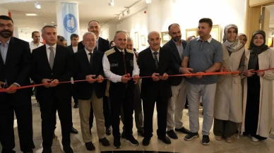 Çorum'da hattatlar icazet sergisi ve paneli büyük ilgi gördü