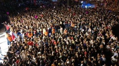 Söke’de Kurtuluş Coşkusu Buray Konseriyle Taçlandı