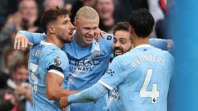 Manchester City Manchester United'ı 3-0 mağlup etti