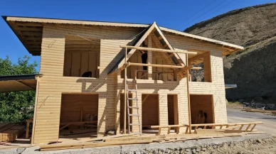 Malatya'da deprem sonrası ahşap evlere ilgi artıyor