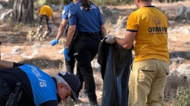 Bozyazı'da öğrenciler ve emniyet mensupları çöp toplama etkinliğine katıldı