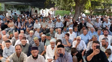 Dünya birincisi hafızlar Manisa'nın Kırkağaç ilçesinde Kur'an ziyafeti verdi