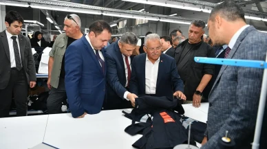 Başkan Büyükkılıç Yahyalı’da tekstil fabrikası ve TOKİ konutları açtı