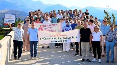 Kayseri’de Halk Sağlığı Haftası kapsamında Sağlıklı Yaşam Yürüyüşü düzenlendi.