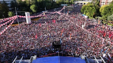 CHP Genel Başkanı Özel parti binalarına müdahale edilmesini sert dille eleştirdi
