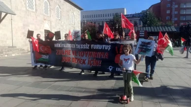 Erzurum’da sağlık çalışanları Gazze için sessiz yürüyüş düzenledi