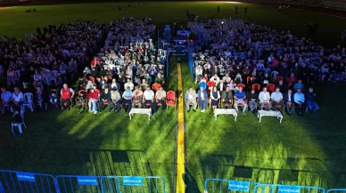 Söğüt’te Ulu Çınar gösterisi izleyenlere duygu dolu anlar yaşattı