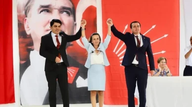 Sarıgöl CHP İlçe Kongresi’nde Nuri Sarı yeniden başkan seçildi