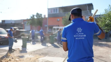 Aydın Büyükşehir Belediyesi sanayi sitelerinde temizlik çalışması yaptı