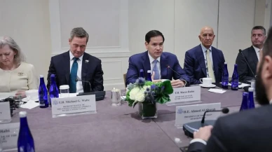 Suriye Devlet Başkanı Ahmed eş-Şara ABD Dışişleri Bakanı Marco Rubio ile