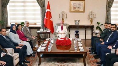 Bakan Göktaş Manisa Valiliği Ve AK Parti’yi Ziyaret Etti