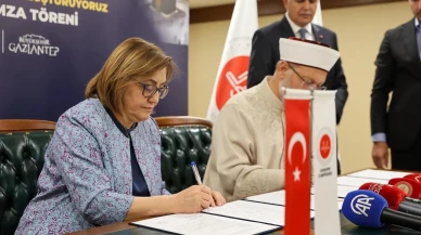 Gaziantep'te umre ziyareti için ilk 300 kişilik kafile yola çıkıyor