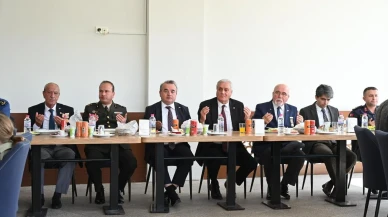 Bozüyük'te Gaziler Günü anma programı Cumhuriyet Meydanı'nda gerçekleşti