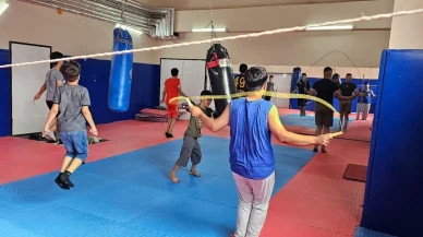 Hasköy’de Gençlik ve Spor Bakanlığı’nın boks antrenmanları yoğun ilgi görüyor