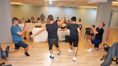 Alanya Belediye Tiyatrosu'nda Gogol'ün "Palto" eseri prömiyeri 10 Ekim'de