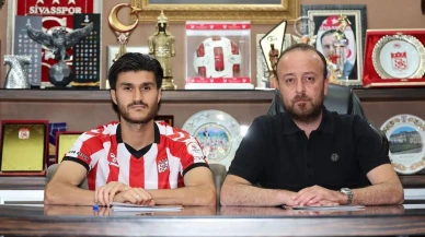 Sivasspor Yusuf Cihat Çelik ile resmi sözleşme imzaladı