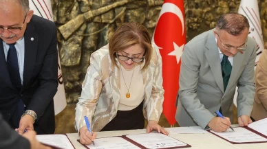 Gaziantep Büyükşehir Belediyesi Öğrenci Dostu Şehir Protokolü İmzaladı