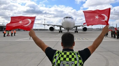 THY pilotu A Milli Basketbol Takımı'nı uçakta anonsla tebrik etti