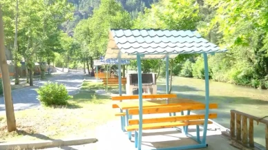 Feke Belediyesi Farsaklar Kamp Alanını Yeniliyor Doğaseverlere Hazırlıyor