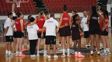 Melikgazi Kayseri Basketbol Memorial Hastanesi ile sponsorluk anlaşması imzaladı