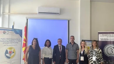 Üsküp'te kriz dönemlerinde bağımlılıkla mücadele için uluslararası toplantı düzenlendi