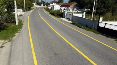 Düzce'de İl Özel İdaresi köylerde yol çizgi çalışmalarına başladı