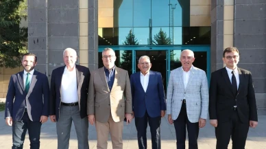 Kayseri Büyükşehir Belediyesi DSİ kavşağındaki trafik sorununu çözmek için toplantı düzenledi