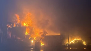 Uşak’ta Tekstil Deposu Ve Fabrikada Çıkan Yangın Büyüdü