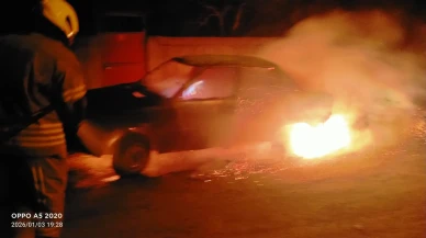 Gönen’de araç yangınına itfaiye ekiplerince müdahale edildi