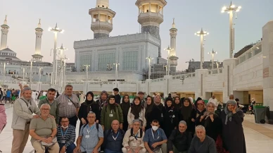 Denizlili umreciler Mekke'de Cin Mescidi ve Cennetü’l Muallâ ziyaretlerinde duygusal anlar yaşadı