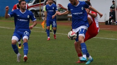 Rize'de Pazarspor ve Sebat Gençlikspor maçı 0-0 sona erdi