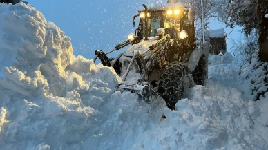 Rize'de kar yağışı nedeniyle 63 köye ulaşım sağlanamıyor