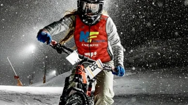 Denizlili sporcu İremsu Çağlar Snow Bike Türkiye Şampiyonası'nda birinci oldu