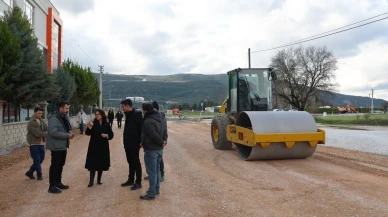 Menteşe Belediyesi kolejler bölgesinde yol yapım çalışmalarını hızlandırdı