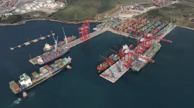 Bakan Uraloğlu: "2025 yılında limanlarda Cumhuriyet tarihinin yük rekoru kırıldı