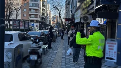 Manisa'da kaldırım işgal eden 176 motosikletliye 324 bin lira ceza kesildi