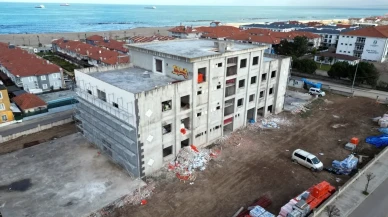 Sakarya'nın Karasu ilçesinde 11 yıldır atıl duran MYO binası SUBÜ tarafından tamamlanıyor