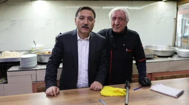 Kayseri Valisi Gökmen Çiçek Hunat Mahallesi'nde esnaf ve vatandaşlarla bir araya geldi