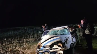 Manisa'da kontrolden çıkan otomobil takla attı, 3 kişi yaralandı