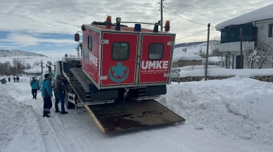 Bingöl’de UMKE ekipleri zorlu kış şartlarında hastaya müdahale etti