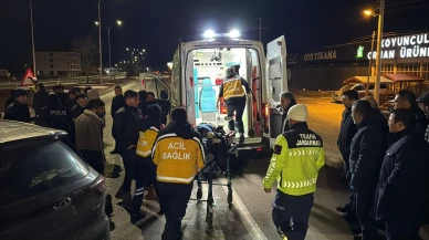 Afyonkarahisar’da tırla otomobilin çarpışması sonucu 7 kişi yaralandı