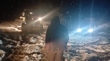 Batman'ın Sason ilçesinde yoğun kar yağışı nedeniyle köy yolunda mahsur kalan 10 kişi