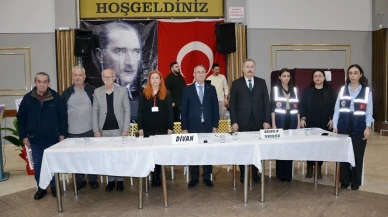 Manisa'da 23 yıllık başkan seçimi rakibi Murat Ateşbudak'a karşı kaybetti