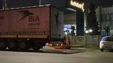 İnegöl OSB’de park halindeki TIR’ın dorsesinden düşen işçi yaralandı